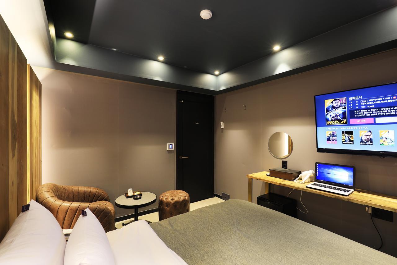 Rainbow Hotel Yongsan Сеул Экстерьер фото
