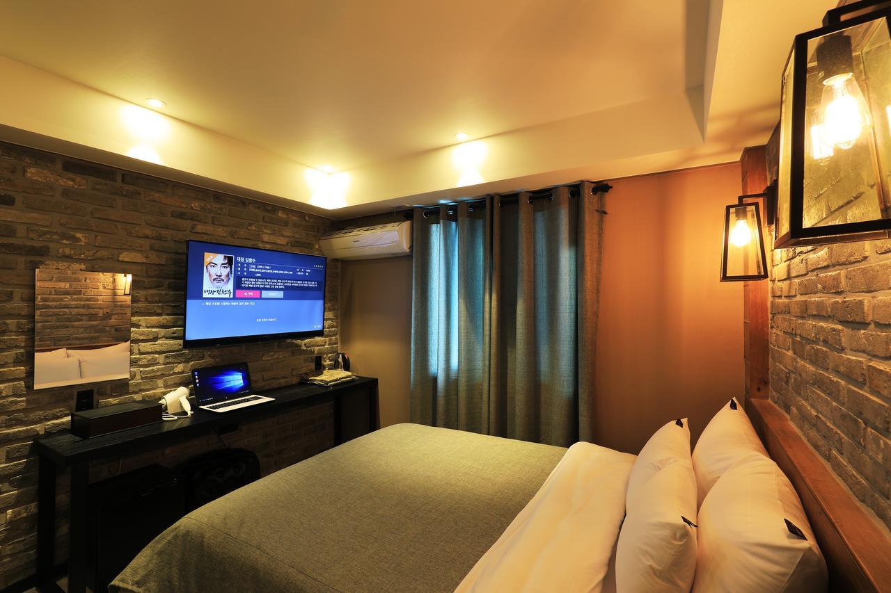 Rainbow Hotel Yongsan Сеул Экстерьер фото