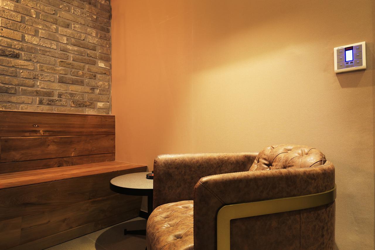 Rainbow Hotel Yongsan Сеул Экстерьер фото