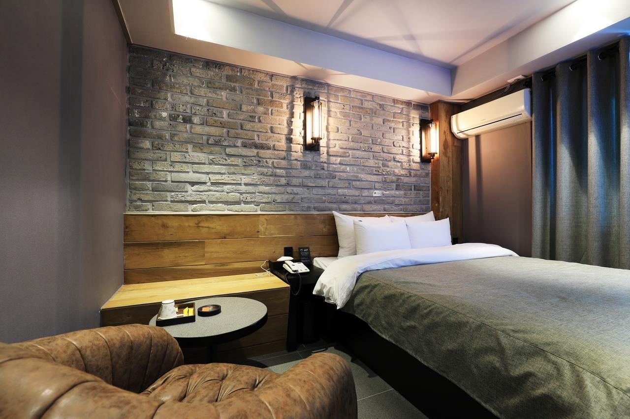 Rainbow Hotel Yongsan Сеул Экстерьер фото