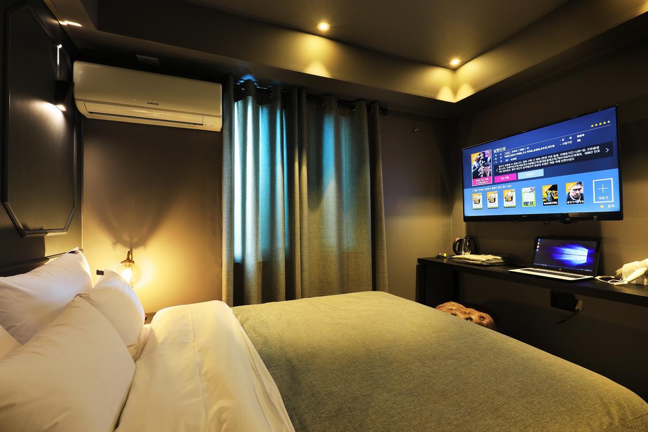 Rainbow Hotel Yongsan Сеул Экстерьер фото